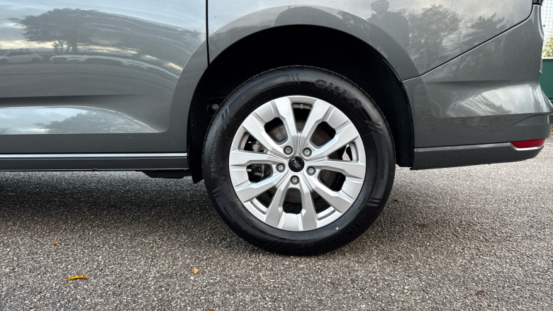 Ford Transit Connect 250 L2 Petrol 1.5 EcoBoost PHEV 150 Limited Van Auto